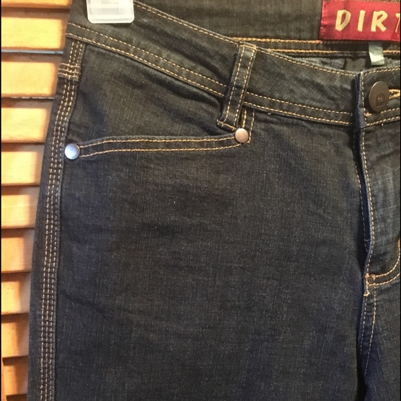 DIRT Dark Denim Blue Capris - Picture 3 of 8